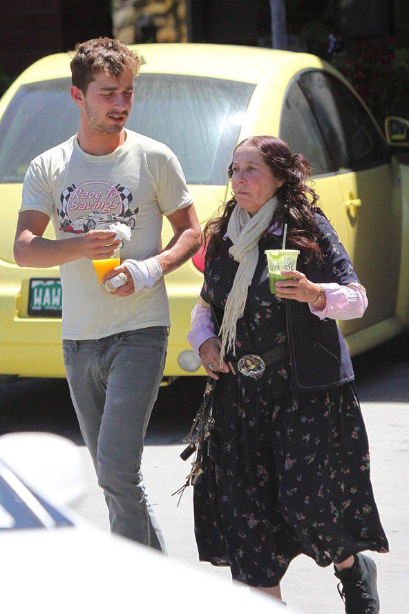 знаменитости и родители, звёзды и их родители