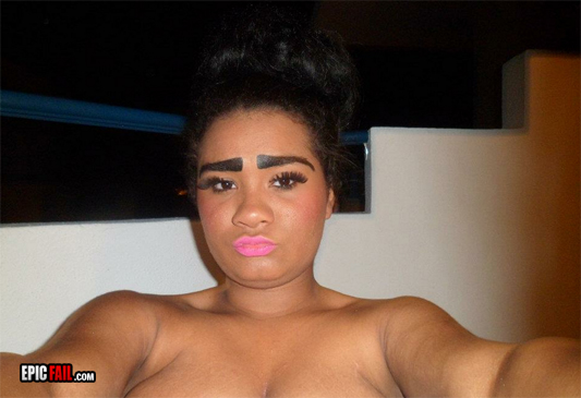 девшуки, ужасные брови, девушки смешные брови, странные брови, не знают как выглядят брови