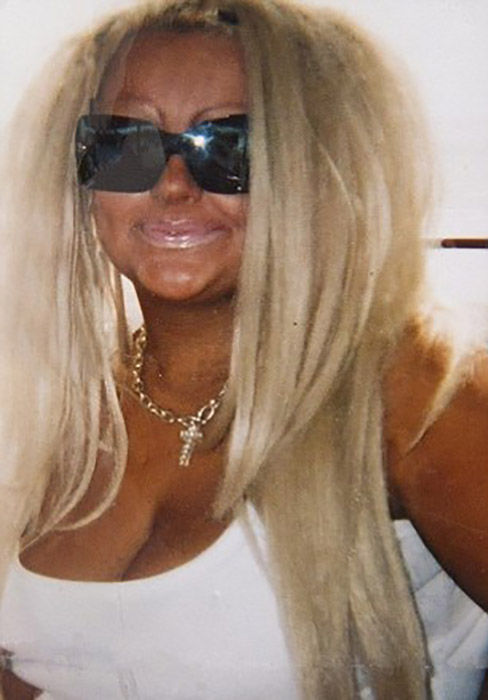 Кристина Бутел - девушка, одержимая желанием выглядеть как собственная карикатура, которая потратила на пластические операции 8 млн руб Кристина Бутел, Krystina Butel, мечтает выглядеть как карикатура, девушка стала карикатурой, пластические операции быть карикатурой