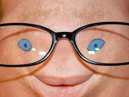Chinface, глаза на подбородке смешное,глаза на бороде