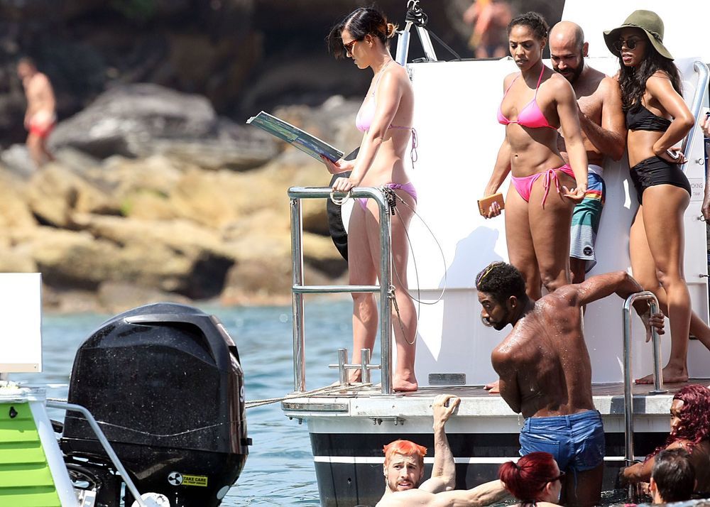 Кэти Пэрри в бикини без макияжа и фотошопа, во время отдыха на яхте Кэти Перри в бикини, Кэти Перри на яхте, Кэти Перри в купальнике, Кэти Перри без макияжа и фотошопа