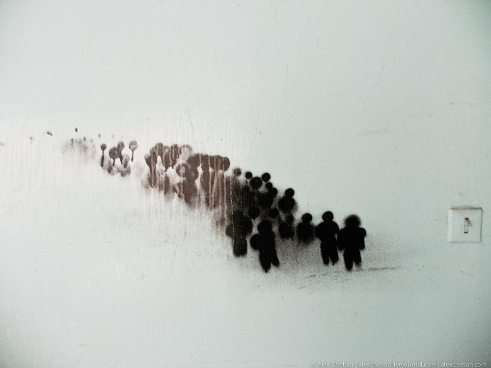 Пугающие граффити Чернобыля, граффити Припять, страшные граффити, стрит-арт Припять Чернобыль