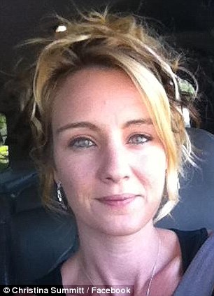 щедрые чаевые спасли собаку, собака Такер, Кристина Саммитт, Christina Summitt, незнакомцы спасли жизнь собаке