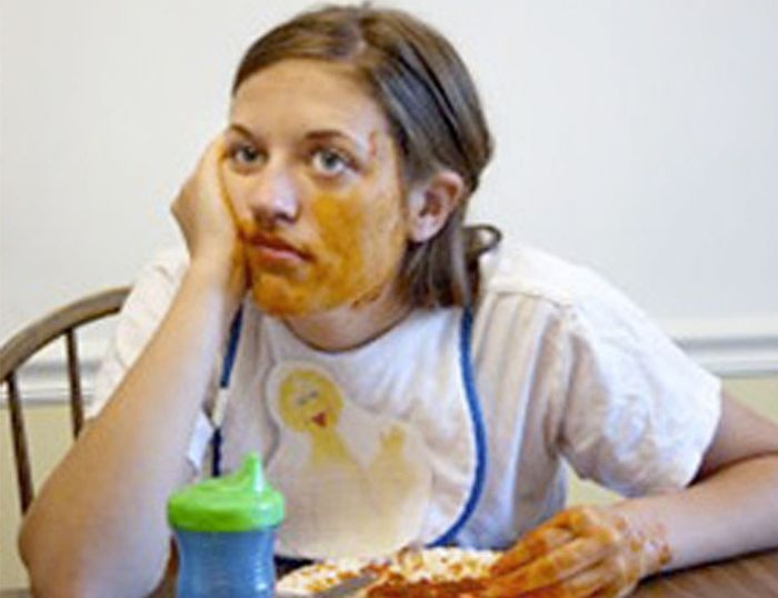 Вот, что происходит, когда взрослые воссоздают свои детские снимки II взрослые воссоздают детские снимки, взрослые повторяют свои старые снимки