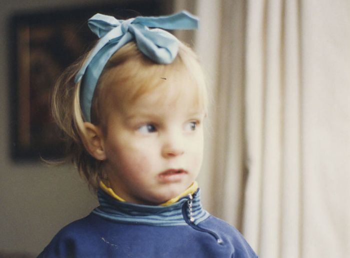 Вот, что происходит, когда взрослые воссоздают свои детские снимки II взрослые воссоздают детские снимки, взрослые повторяют свои старые снимки