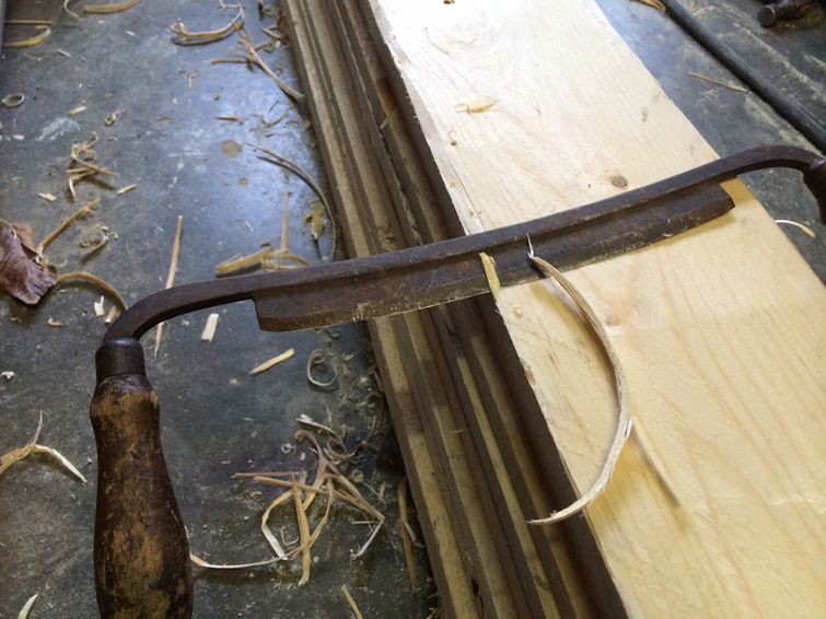 превратил гараж в охотничий домик, гараж в домик охотника, из гаража в уютный домик