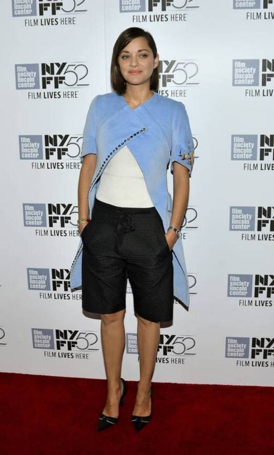 Самые нелепые и безвкусные наряды голливудских знаменитостей за вторую половину октября нелепые наряды голливудских знаменитостей, странные наряды звёзд