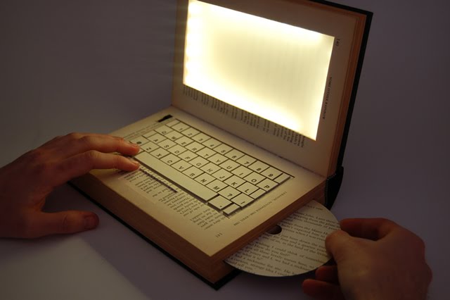 книжные скульптуры, скульптуры из книг, скульптуры вырезанные из книг