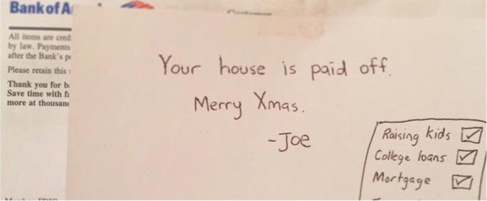 сын выплатил родителям ипотеку на рождество, сын подарил на Рождество выплату ипотеки, сын выкупил дом родителей на Рождество