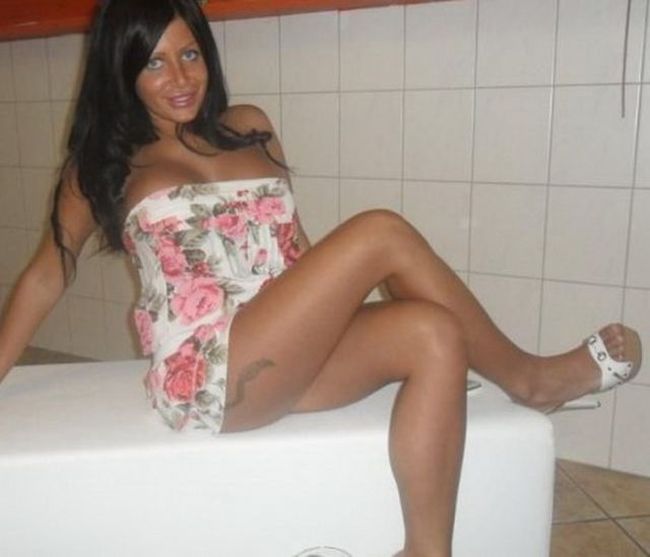 Силиконовые королевы, жертвы пластической хирургии, Сербия, Белград ,Тияна Джуричич Tijana Ðjuričić, Саня Жожич Sanja Jojić