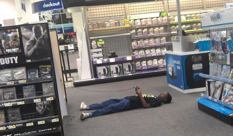 Им просто пофиг, люди которым всё равно