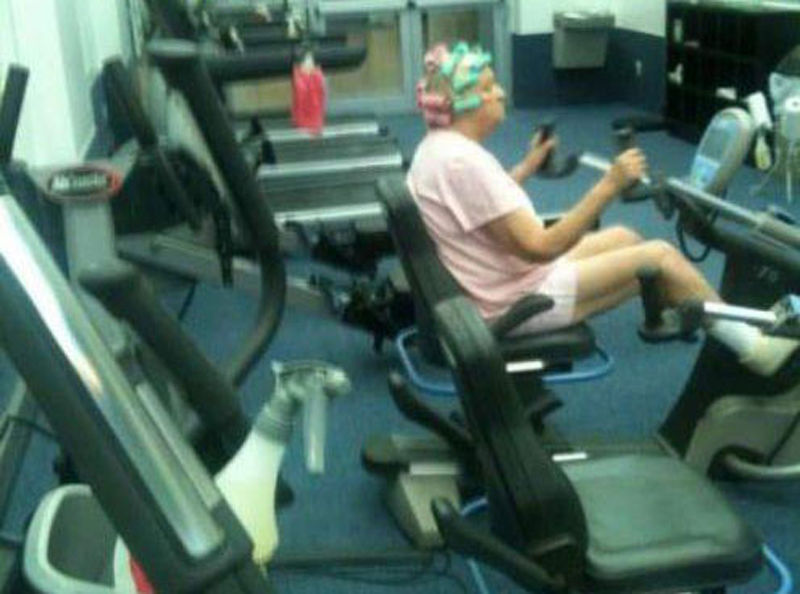 Им просто пофиг, люди которым всё равно