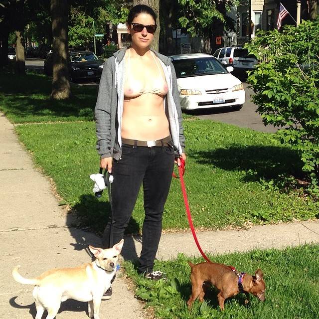 TaTa Top Free The Nipple Robyn Graves and Michelle Lytle, купальник имитирующий грудь