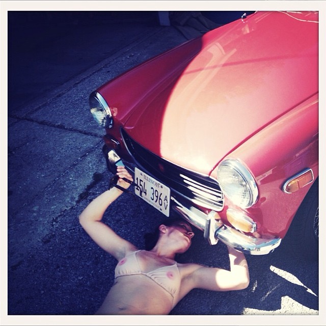 TaTa Top Free The Nipple Robyn Graves and Michelle Lytle, купальник имитирующий грудь