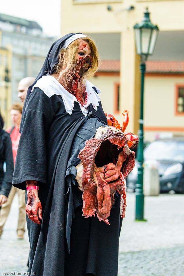 Prague Zombie Walk 2014, king of the zombie, Josef Rarach, парад зомби Прага 2014, Король зомби, Йозеф Рарах