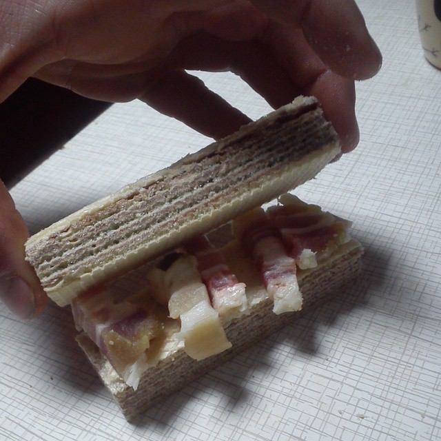 Инстаграм российских студентов живущих в общежитии instagram студентов, инстаграм российских студентов