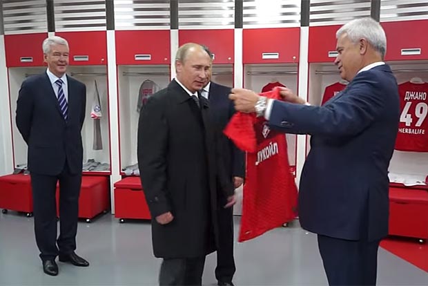 15 самых необычных подарков, которые дарили Владимиру Путину подарки Владимиру Путину, 15 подарков президенту