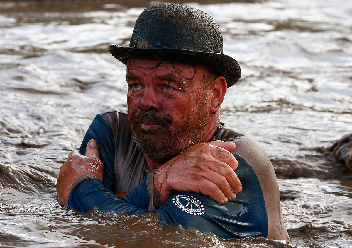 Tough Guy Challenge 2014 - суровое испытание для самых выносливых Tough Guy Challenge 2014, соревнования, испытание, выносливость