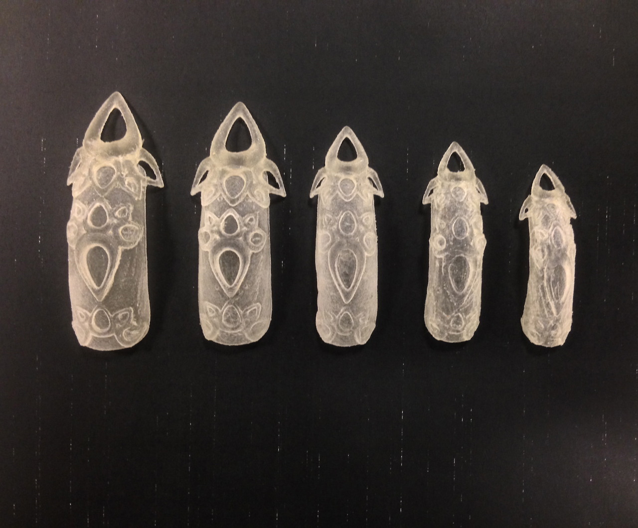 Фактурные, накладные ногти, распечатанные на 3D-принтере