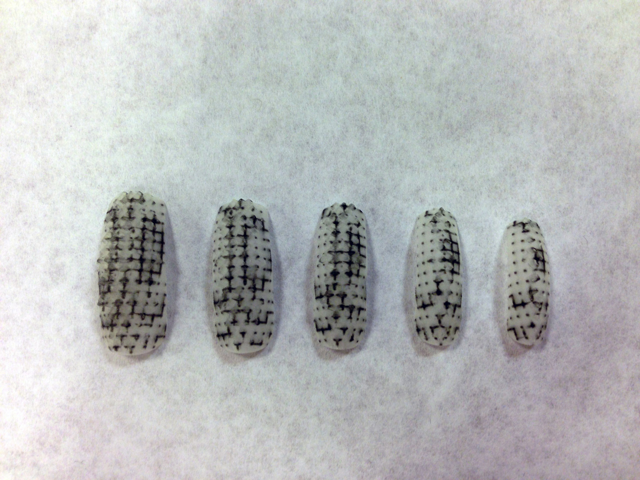 Фактурные, накладные ногти, распечатанные на 3D-принтере