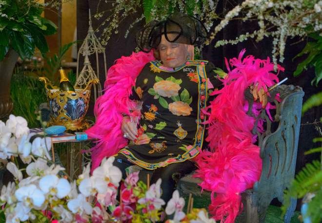 Фееричные похороны, Mickey Easterling, необычные похороны