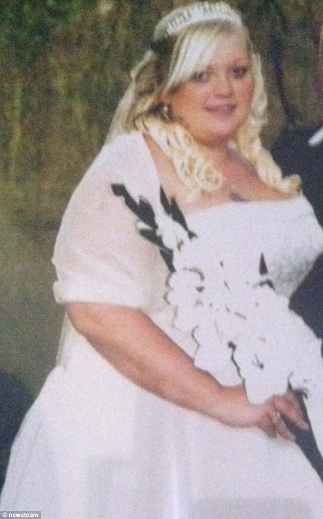 двешка похудела в половину массы тела, девушка похудела на 70 кг, Джоан Сандерсон, Joanne Sanderson