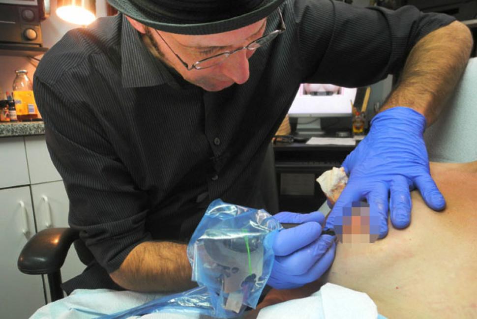 Винсент Майерс, Винни, Vincent Myers, Vinnie , татуировки сосков, рак молочной железы тату