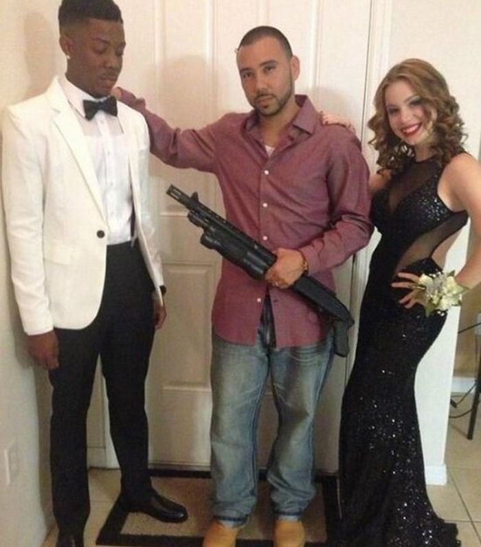 отцы и дети фото, папы проводят время с детьми, папа играет с ребенком, папа ребенок смешное