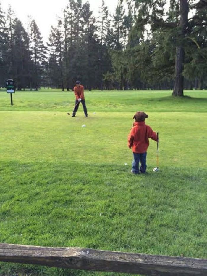 отцы и дети фото, папы проводят время с детьми, папа играет с ребенком, папа ребенок смешное