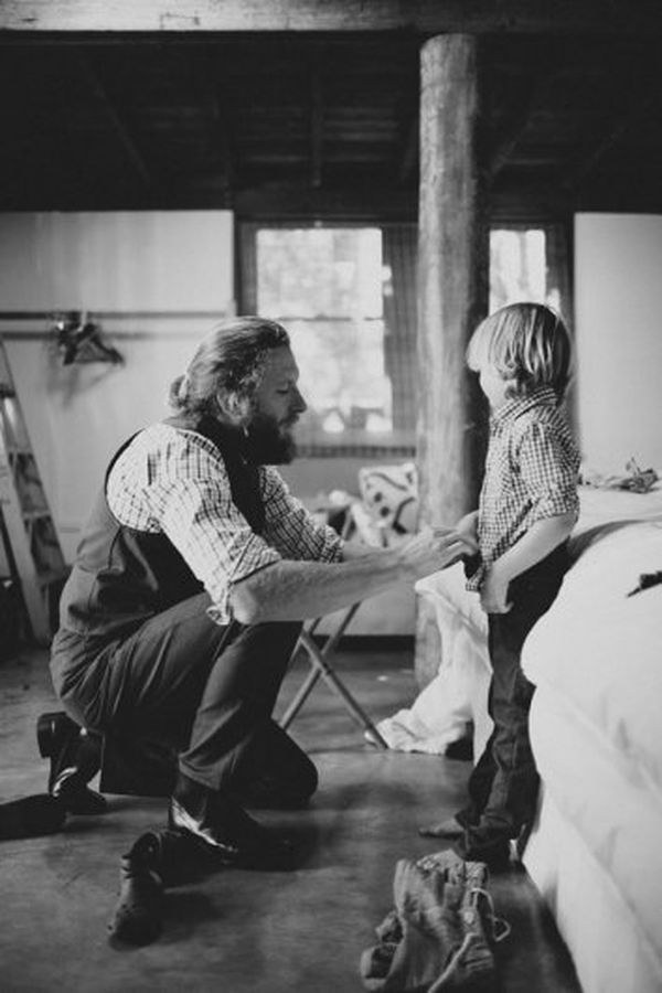 отцы и дети фото, папы проводят время с детьми, папа играет с ребенком, папа ребенок смешное