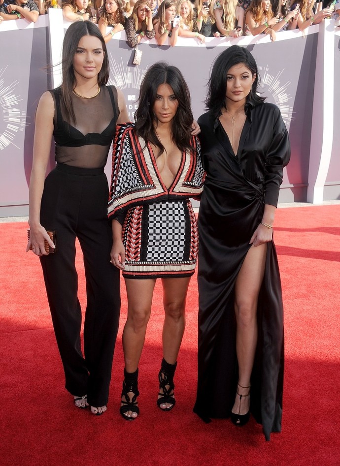 MTV Video Music Awards 2014, красная дорожка MTV VMA 2014, наряды звёзд