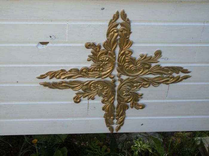 туалет в виде кареты, королевский туалет на даче