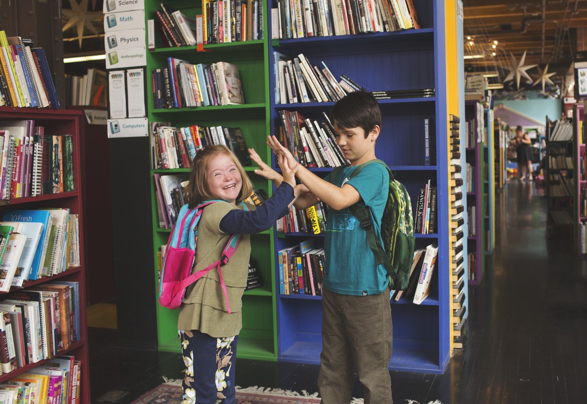 Back to School 2014, Katie Driscoll Кэти Дрисколл, дети-инвалиды, синдром Дауна