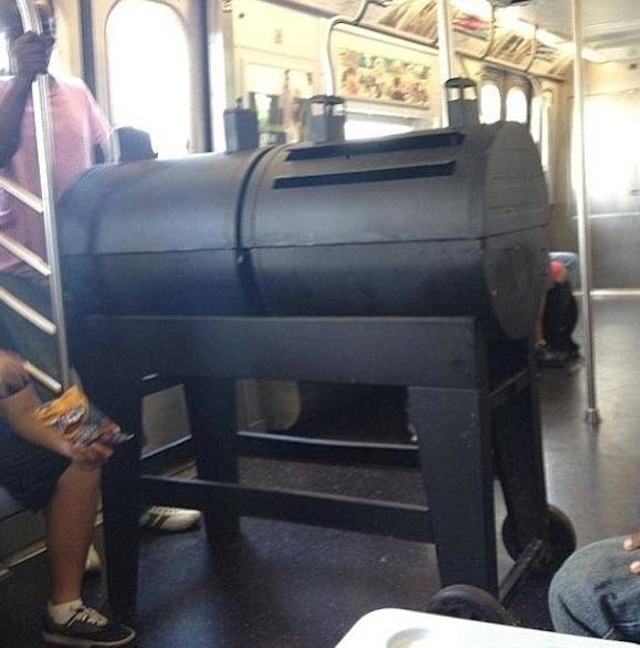 странные пассажиры метро, Безумные пассажиры общественного транспорта