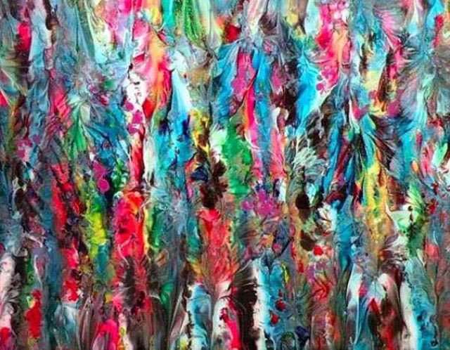 Кира Эйн Варзеджи, Kira Ayn Varszegi, девушка рисует картины грудью, девушка рисует картины грудью 4 размера