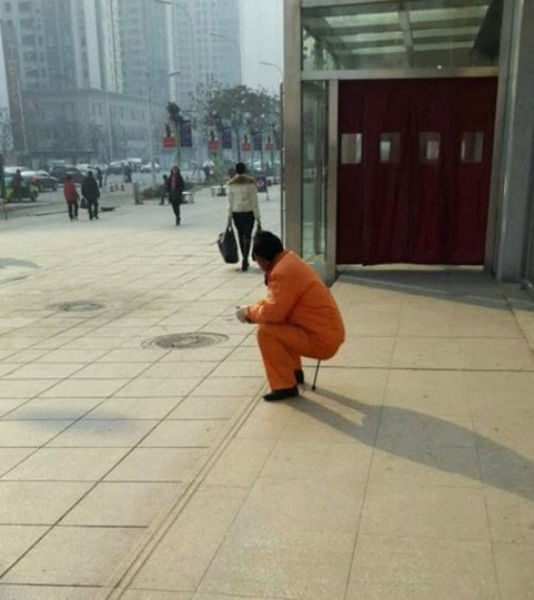 Люди со странностями,  нелепые поступки, странные смешные люди