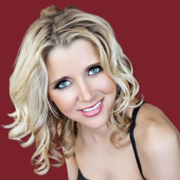 Элизабет Рейн, Elizabeth Raine, девственность на аукцион, девственность на продажу, 500000 за девственность