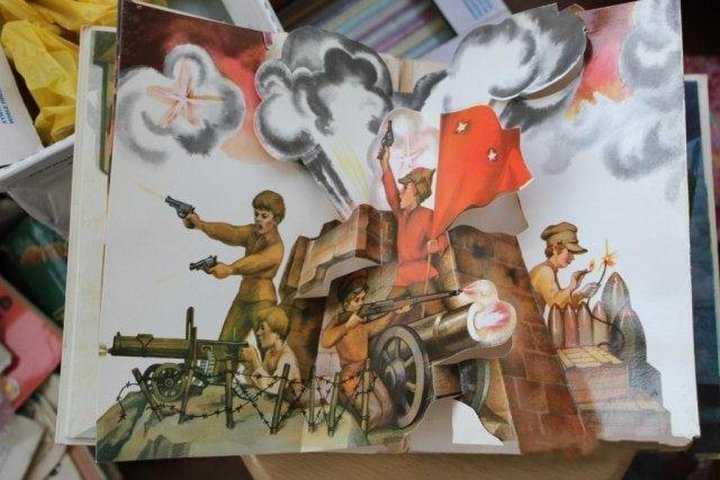 нашел вещи на балконе, убрался на балконе, вещи забытые на балконе