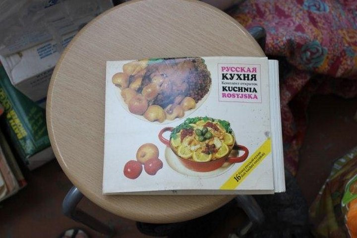 нашел вещи на балконе, убрался на балконе, вещи забытые на балконе