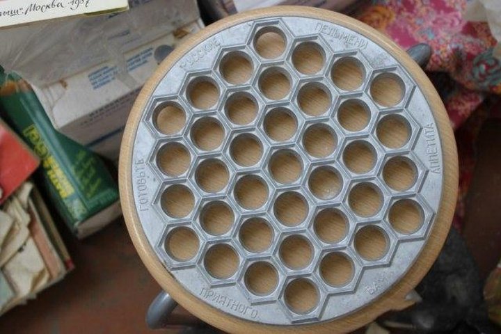 нашел вещи на балконе, убрался на балконе, вещи забытые на балконе