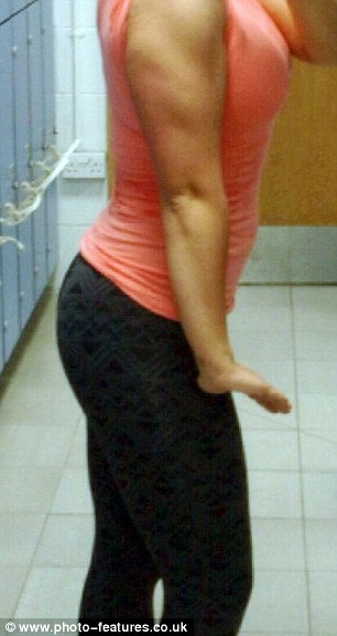 Девушка похудела на 38 кг и приобрела сногсшибательную форму, благодаря своим подписчикам Девушка похудела на 38 кг благодаря своим подписчикам