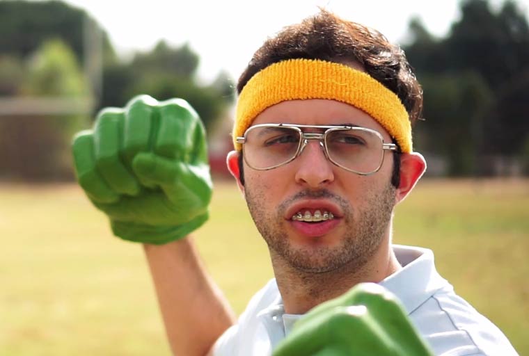 месть ботана, руки халка, кулаки халка, ботан нашел руки халка, руки халка видео