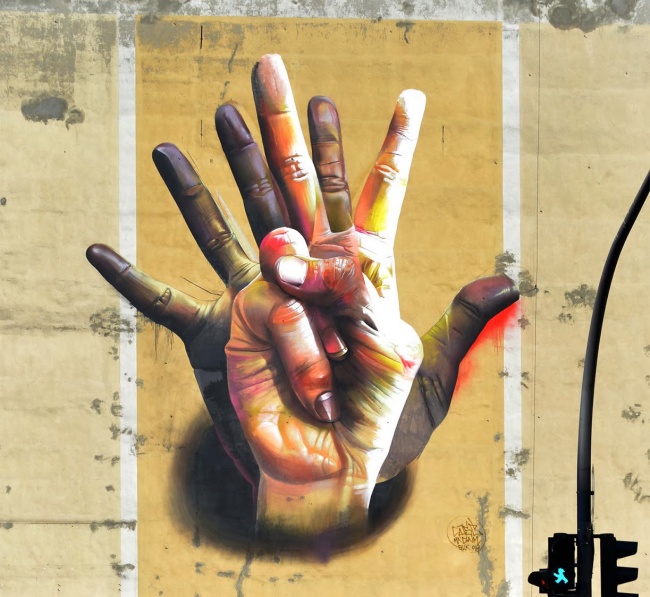 Лучший стрит-арт марта 2014