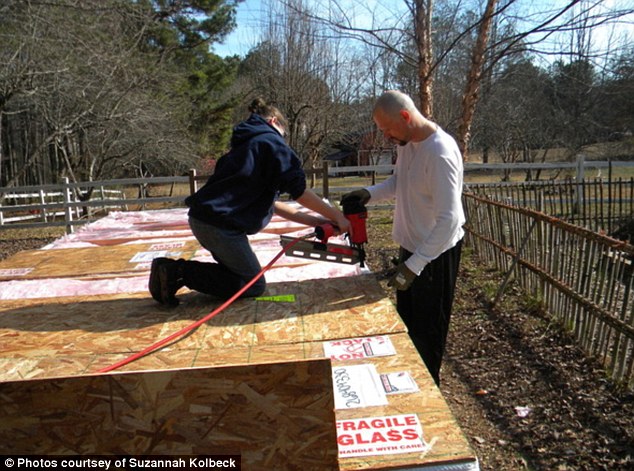 девочка построила дом, дом своими руками, дом за 10 000 долларов, Сицилия Колбэк