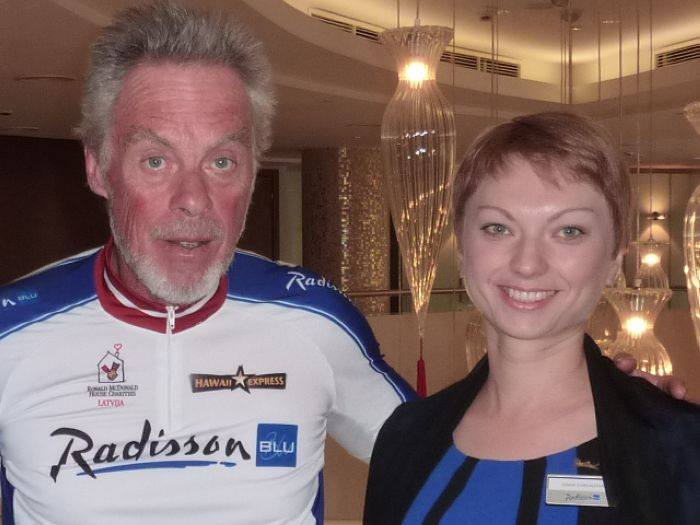 пьяный водитель сбил Рона Макгерити, Рон Макгерити был насмерть сбит в России, Рон Макгерити