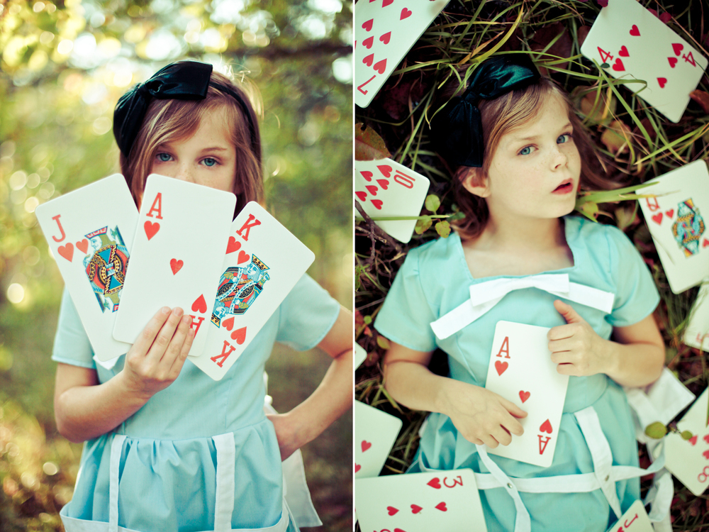Alice Lewis, Алиса Льюис, Мама фотографирует приёмную дочь в образе культовых персонажей