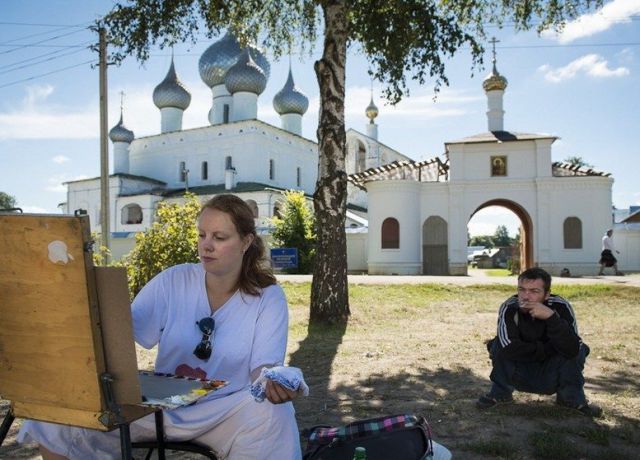 это россия детка, умом россию не понять, тем временем в России 