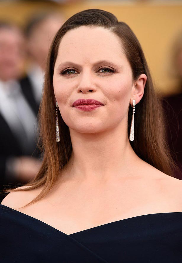 брови решают, с бровями и без, звёзды без бровей