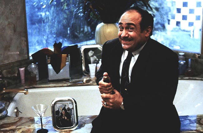 комедии, смешные комедии, фильмы для поднятия настроения