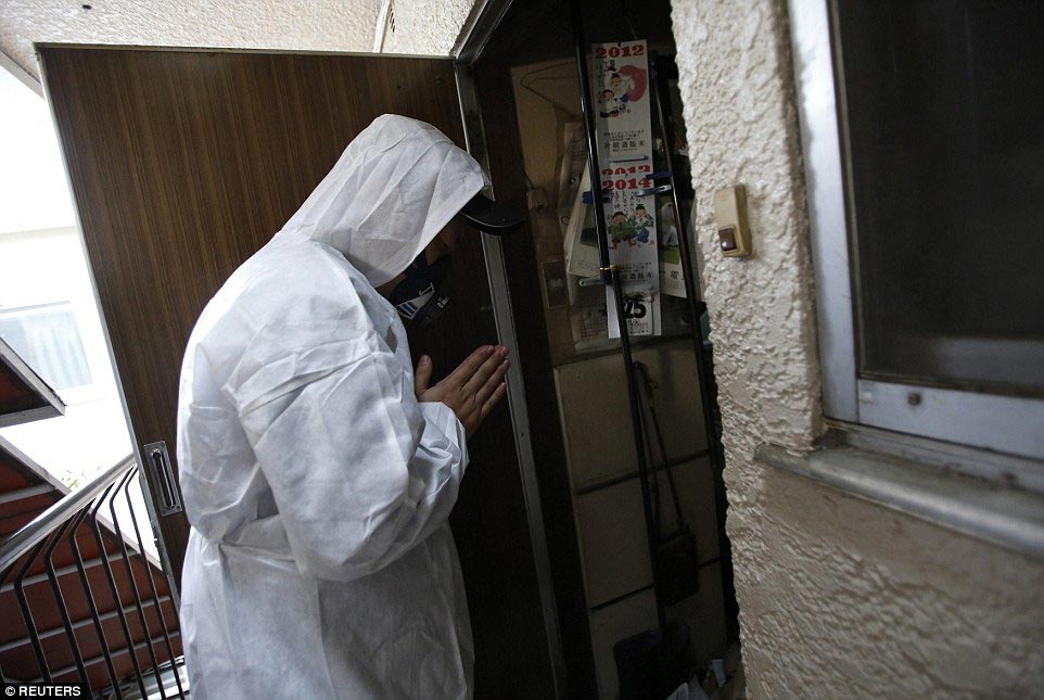 Lonely Death Squads, Отряд одинокой смерти, служба опустошения домов умерших стариков, служба уборки домов усопших стариков, японская служба уборки умерших люде